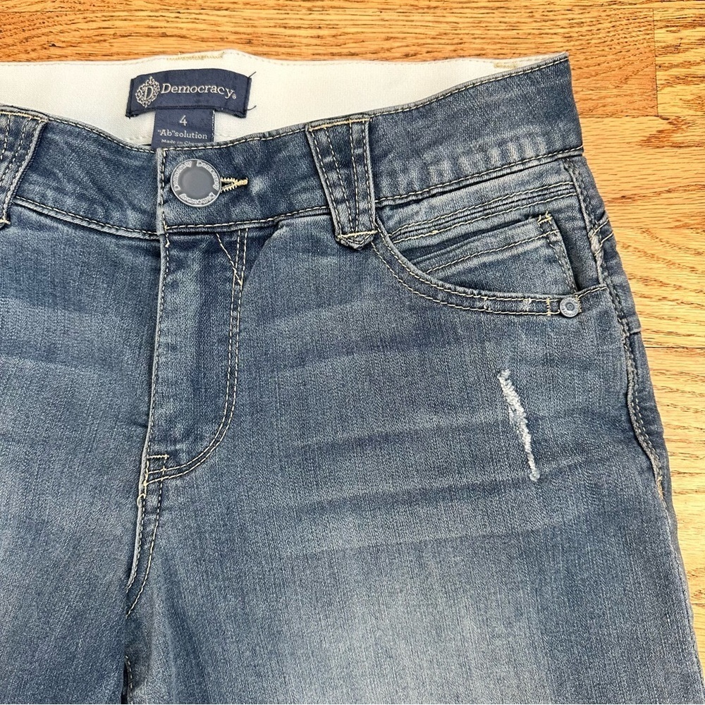 Democracy Absolution Indigo Denim Jean Shorts Size 4 - Picture 4 of 10